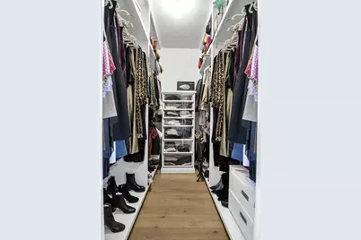 900 Park Avenue #15E, New York City, NY 10075 - Photo 15