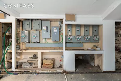 1501 Broadway #HSE, Brooklyn, NY 11221 - Photo 11