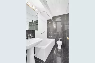 25 Central Park W #4W, New York City, NY 10023 - Photo 5