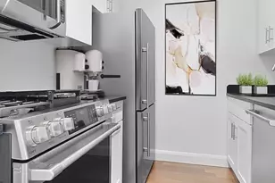 290 3rd Ave, New York, NY 10010 - Photo 7