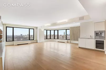 200 Central Park S #35A, New York City, NY 10019 - Photo 13