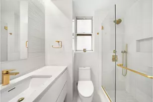 410 E 57th St, New York, NY 10022 - Photo 9