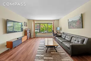 21-80 33rd Rd, New York City, NY 11106 - Photo 5