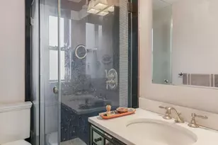 25 East 86th St, New York City, NY 10028 - Photo 11