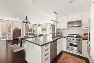 261 W 28th St, New York City, NY 10001 - Photo 9