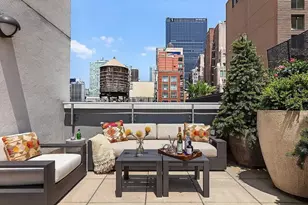 261 W 28th St, New York City, NY 10001 - Photo 5