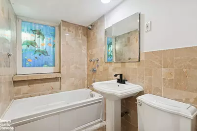 6015 Independence Avenue, New York City, NY 10471 - Photo 7