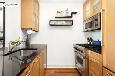 200 W End Avenue #12M, New York City, NY 10023 - Photo 3