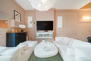 184 Thompson St, New York City, NY 10012 - Photo 9