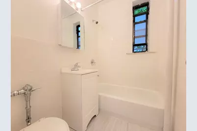 25-21 31st Avenue #C52, Astoria, NY 11106 - Photo 3