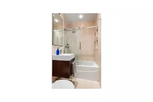 321 E 89th St, New York City, NY 10128 - Photo 5