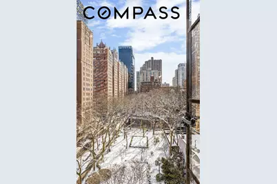 333 E 43rd Street #906, New York City, NY 10017 - Photo 5