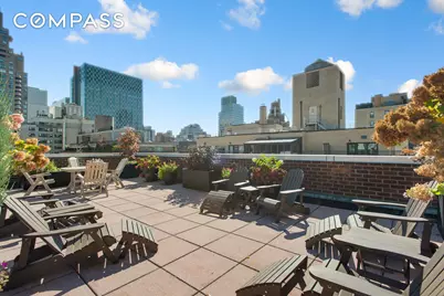 310 E 70th Street #2F, New York, NY 10021 - Photo 5