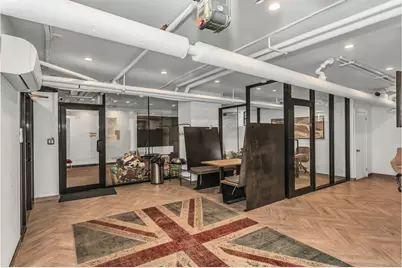 24-75 38th Street #B8, New York City, NY 11101 - Photo 21