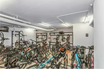 24-75 38th Street #B8, New York City, NY 11101 - Photo 17