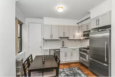 24-75 38th Street #B8, New York City, NY 11101 - Photo 7