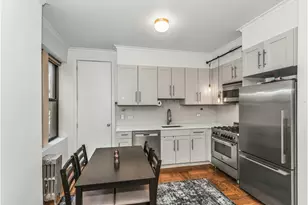 24-75 38th St, New York City, NY 11101 - Photo 7