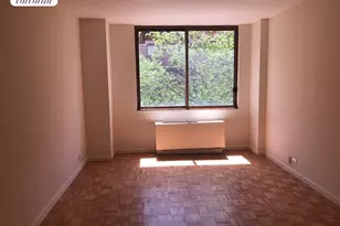 350 W 50th St, New York City, NY 10019 - Photo 3