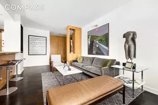 360 W 22nd St, New York City, NY 10011 - Photo 3