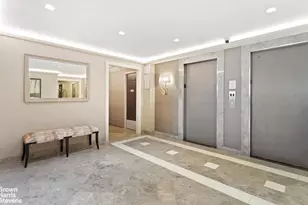 310 E 70th St, New York City, NY 10021 - Photo 9