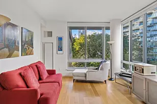 46-30 Center Blvd, New York City, NY 11109 - Photo 19