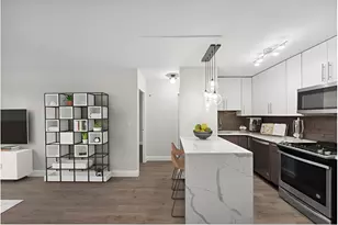 301 E 69th St, New York City, NY 10021 - Photo 3