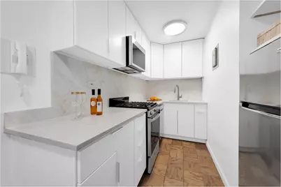 310 W 56th Street #10F, New York, NY 10019 - Photo 3