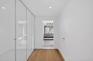 135 W 52nd St, New York City, NY 10019 - Photo 13