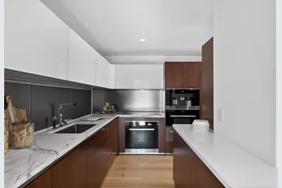 135 W 52nd Street #PH4, New York, NY 10019 - Photo 7