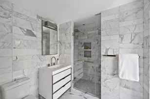 135 W 52nd St, New York City, NY 10019 - Photo 17