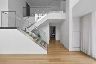 135 W 52nd St, New York City, NY 10019 - Photo 9