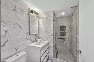 135 W 52nd St, New York City, NY 10019 - Photo 19