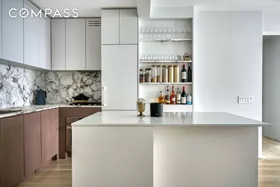 60 E 9th Street #310, New York, NY 10003 - Photo 5