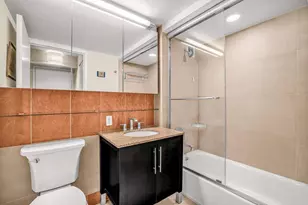 555 W 23rd St, New York City, NY 10011 - Photo 13