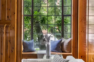 21 Beekman Pl, New York City, NY 10022 - Photo 11