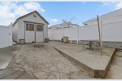 147-42 Hoover Avenue, New York City, NY 11435 - Photo 15