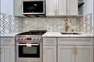 50-21 39th Pl, New York City, NY 11104 - Photo 7