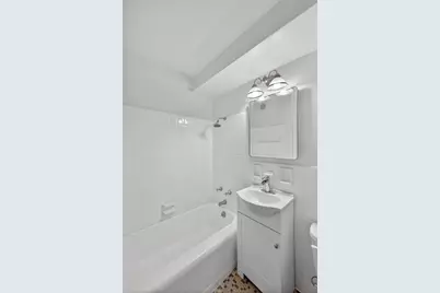 110 E 36th Street #1E, New York, NY 10016 - Photo 7