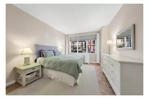 12 Beekman Pl, New York City, NY 10022 - Photo 5