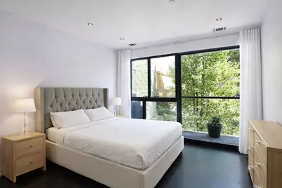 180 Woodpoint Road #1-R, Brooklyn, NY 11211 - Photo 3