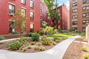 50 E 8th St, New York City, NY 10003 - Photo 13