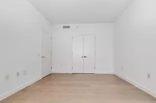 252 South St, New York City, NY 10002 - Photo 11