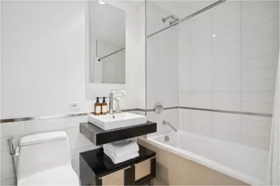 163 W 18th Street #3C, New York City, NY 10011 - Photo 7