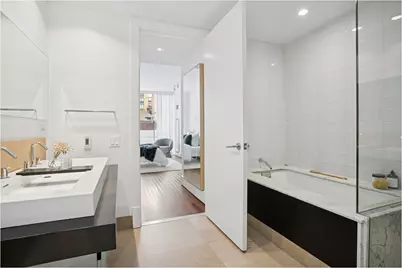 163 W 18th Street #3C, New York City, NY 10011 - Photo 5