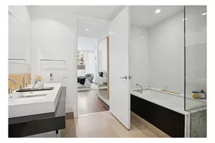 163 W 18th St, New York City, NY 10011 - Photo 5