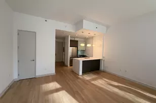 21-45 44th Dr, Long Island City, NY 11101 - Photo 5