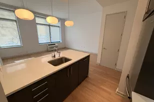 21-45 44th Dr, Long Island City, NY 11101 - Photo 5