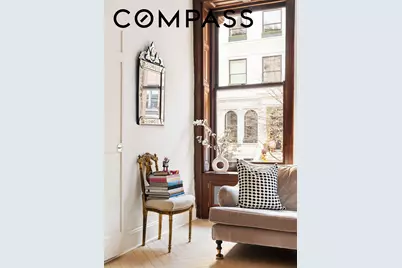 133 W 75th Street #PARLOUR A, New York City, NY 10023 - Photo 5