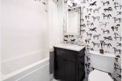 88 Washington Place #5C, New York, NY 10011 - Photo 9