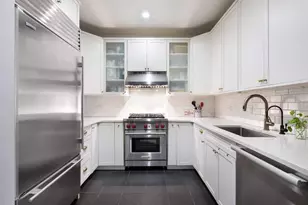 88 Washington Pl, New York City, NY 10011 - Photo 5